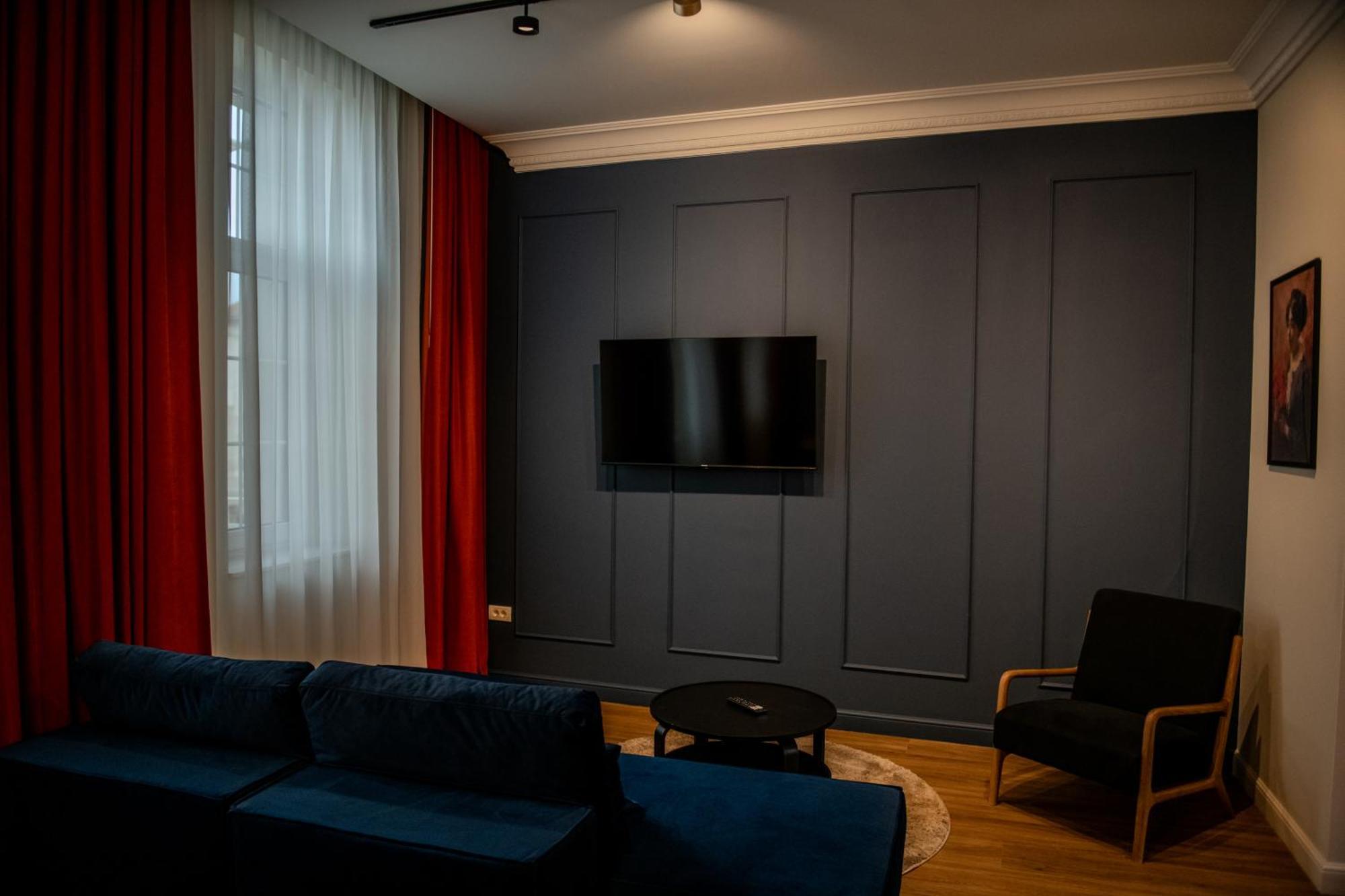 Leda Residence Oradea Exterior photo