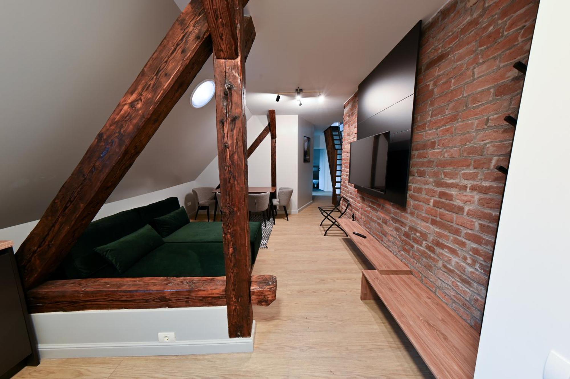 Leda Residence Oradea Exterior photo